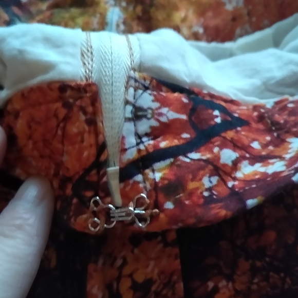 NWOT MODCLOTH fall leaves 💯 cotton fit and flare skirt - Picture 10 of 12